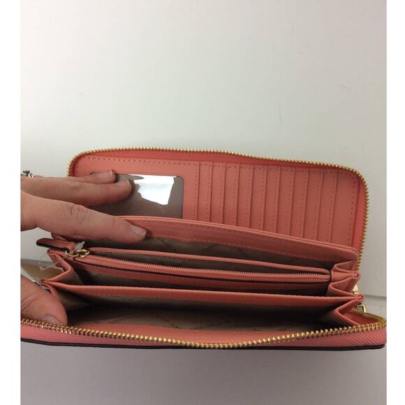 Michael Kors Peach Jet Set Continental Leather Wallet Wristlet NWT - Picture 5 of 6
